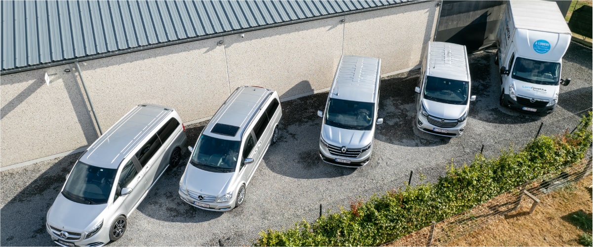 Locanavette, location de voiture, minibus et utilitaire.