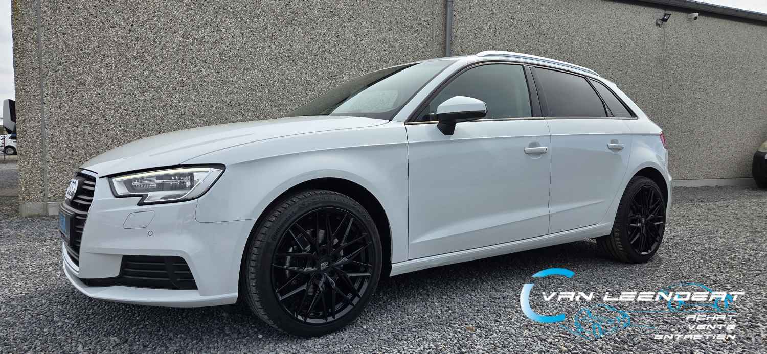 Audi A3 sportback !!! 60.000kms !!! JA 18",GPS,CLIM,XENON, PDC !!GARANTIE!! 