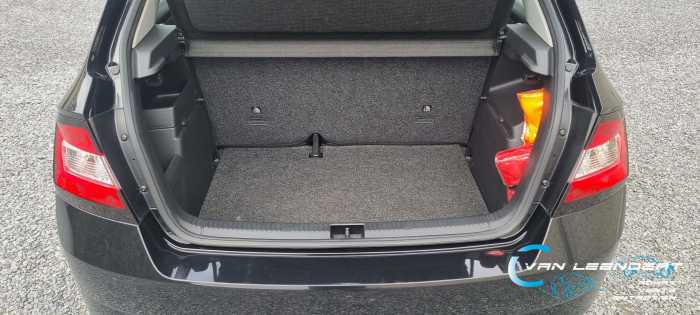 SKODA FABIA 1.0i Ambition,J/A,A/C,PDC 56.000km !!GARANTIE!! 