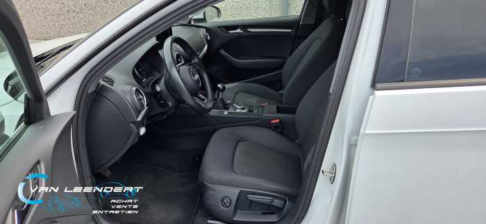 Audi A3 sportback !!! 60.000kms !!! JA 18",GPS,CLIM,XENON, PDC !!GARANTIE!! 