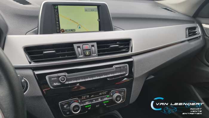 BMW X1 15i s drive X-line, TOIT PANO,CUIR,GPS, !GARANTIE! 