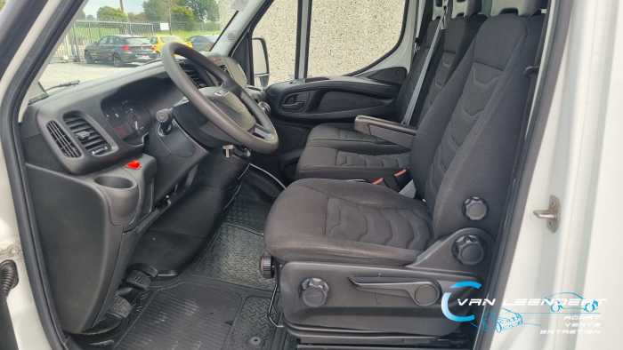 Iveco Daily 35C17 aluvan 