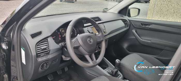 SKODA FABIA 1.0i Ambition,J/A,A/C,PDC 56.000km !!GARANTIE!! 
