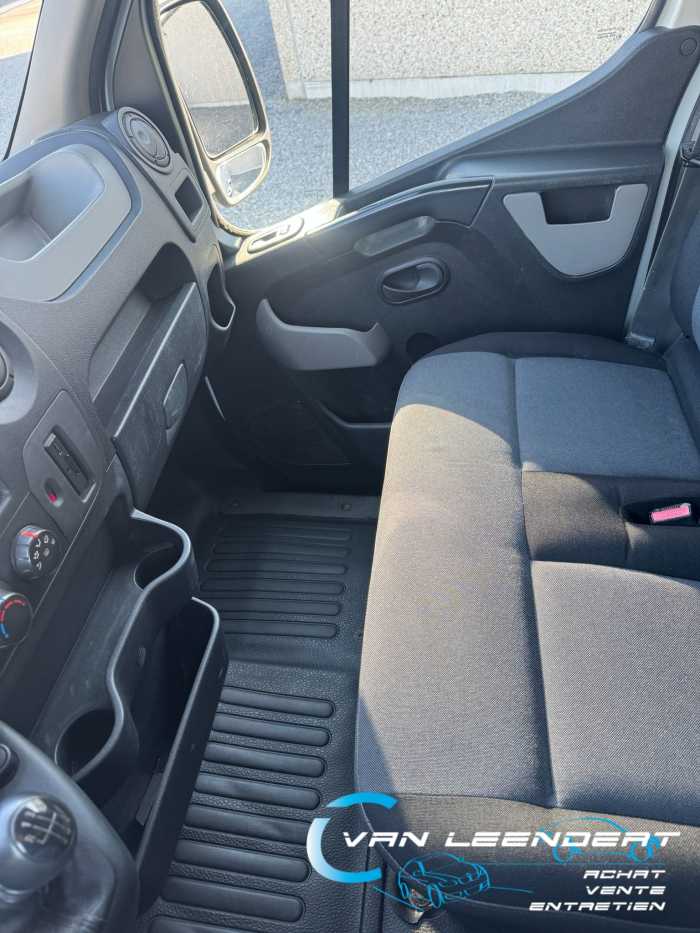 Renault Master 2.3 dCi 35 L3H2 Confort 