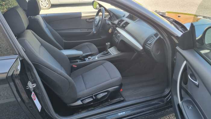 BMW 118d coupé D bte auto GPS,PDC,1er prop. !!GA 