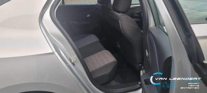 Opel corsa 1.2i Edition, APP, PDC,!!8250 km!!GARANTIE!! 