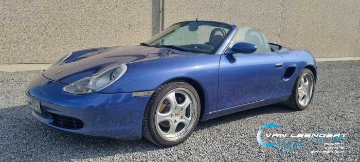 Photo du véhicule Porsche Boxster 2.7cc full options 108.800 km! GARANTIE! 