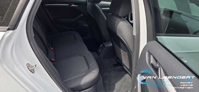 Audi A3 sportback !!! 60.000kms !!! JA 18",GPS,CLIM,XENON, PDC !!GARANTIE!! 