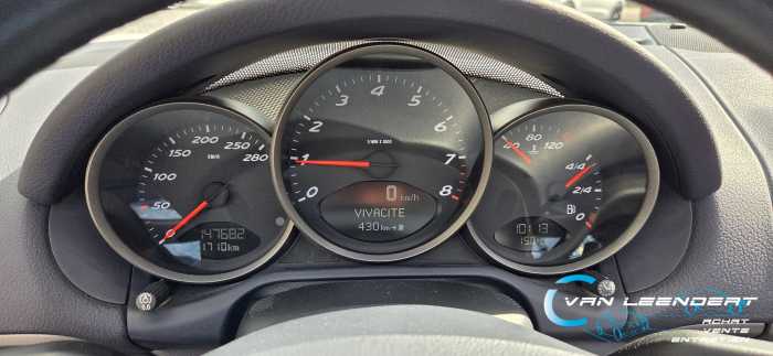 Porsche boxster 2.7cc boite manuelle 