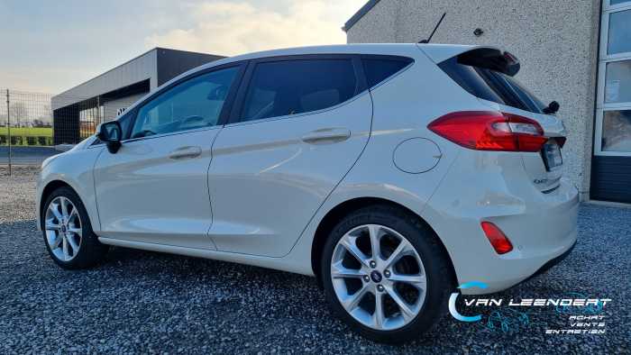 VENDU Ford fiesta ecobbost  "TITANIUM" 