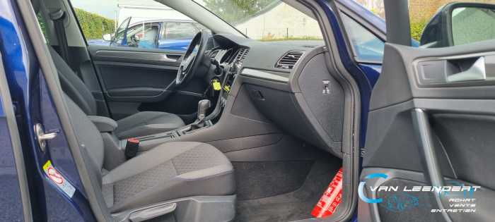 VW GOLF 1.0 TSI DSG "JOIN",CAM,APP,NAVI, !GARANTIE! 