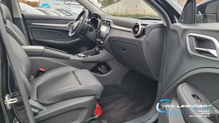 MG ZS EV 44.5 kWh EV Luxury 