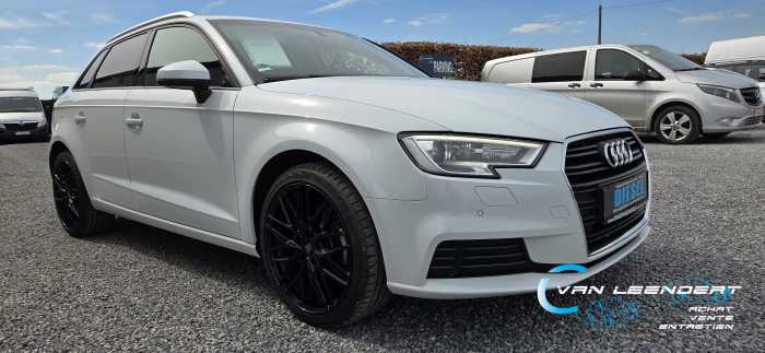 Audi A3 sportback !!! 60.000kms !!! JA 18",GPS,CLIM,XENON, PDC !!GARANTIE!! 