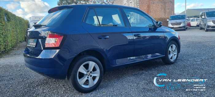 SKODA Fabia 1.0i Ambition, 71485 km 