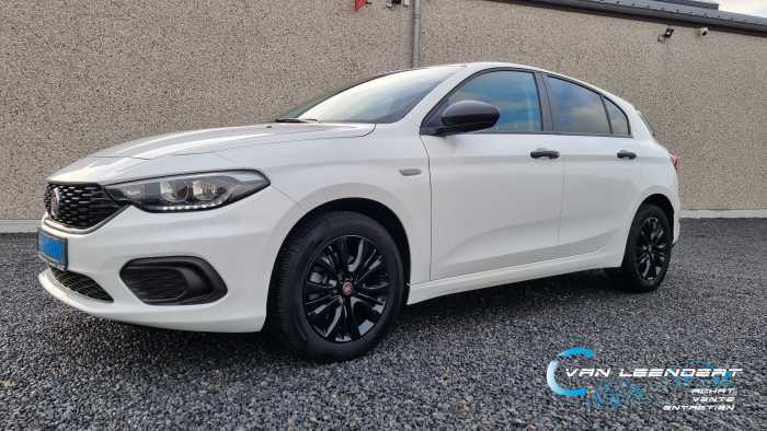 Photo du véhicule vendu Fiat Tipo 