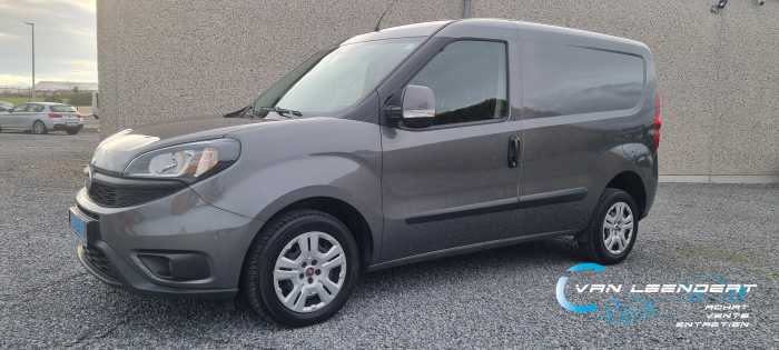 Photo du véhicule Fiat Doblo 3pl. utilitaire 66000km !! VENDU !! 