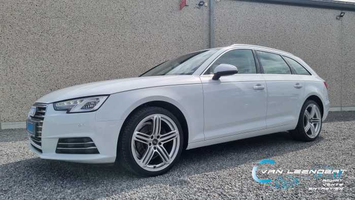 Photo du véhicule Audi A4 AVANT 