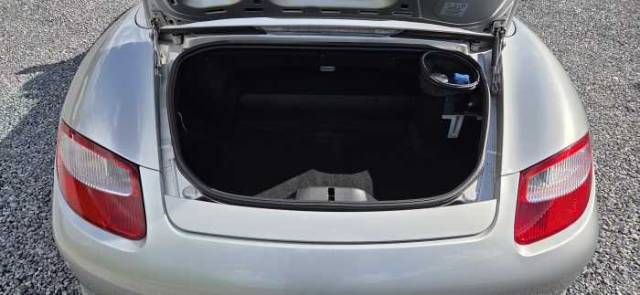 Porsche boxster 2.7cc boite manuelle 