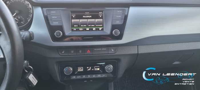 Skoda Fabia 1.0i Ambition, cruise,clim,pdc !!GARANTIE!! 