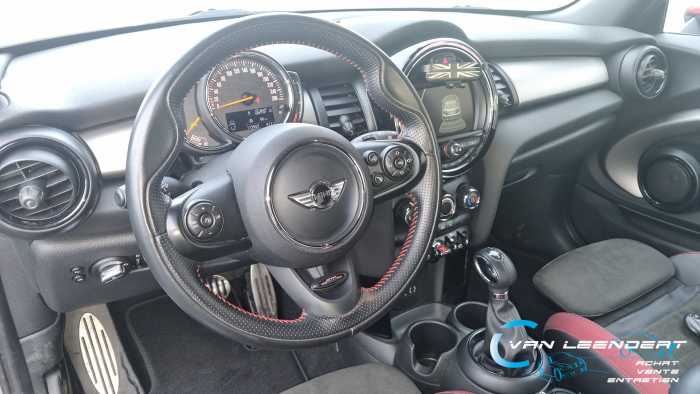 Mini Cooper look "cooper works" 