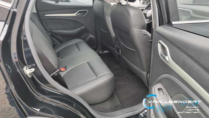 MG ZS EV 44.5 kWh EV Luxury 