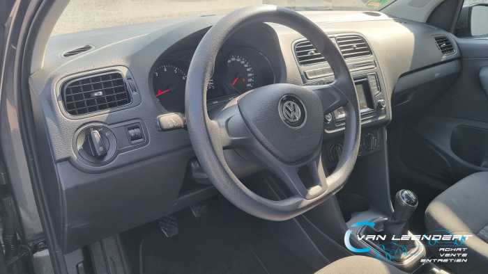 Volkswagen polo 1.0i Trendline,AIRCO,BT,USB  !! GARANTIE !! 