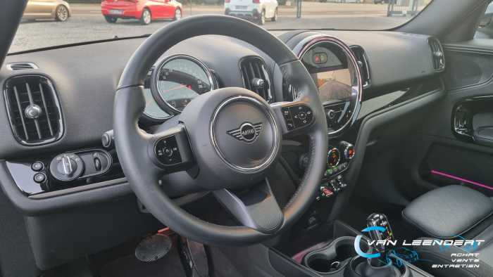 Mini Cooper Countryman 1.5A OPF,black edition,AUTO,CAM,CUIR,LED!GARANTIE! 