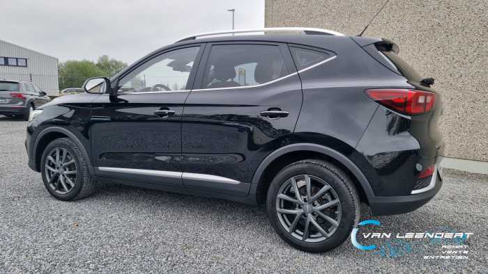 MG ZS EV 44.5 kWh EV Luxury 