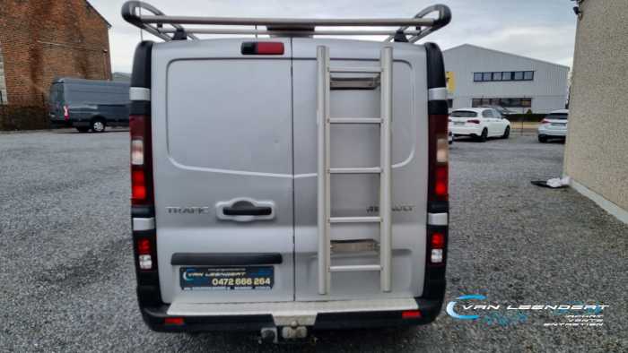 RENAULT TRAFIC L2H1  