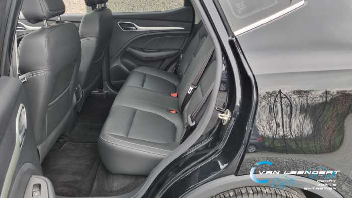 MG ZS EV 44.5 kWh EV Luxury 