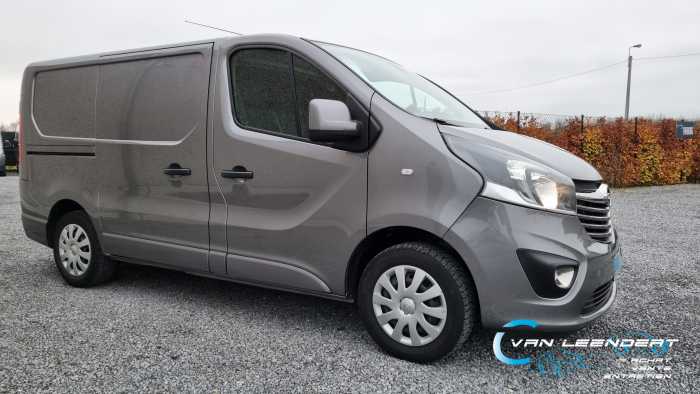 vendu Opel Vivaro  