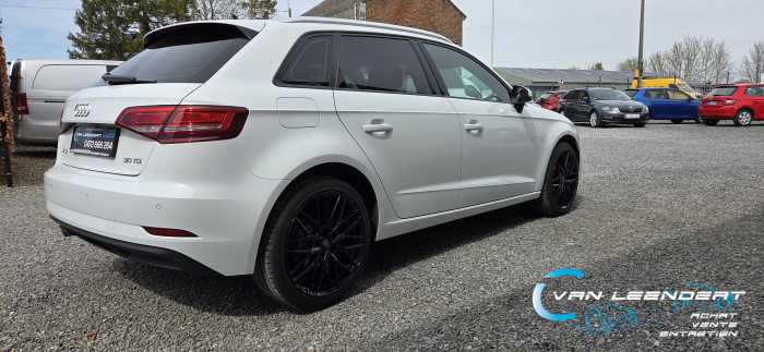 Audi A3 sportback !!! 60.000kms !!! JA 18",GPS,CLIM,XENON, PDC !!GARANTIE!! 