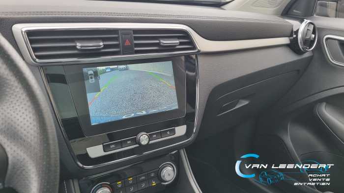 MG ZS EV 44.5 kWh EV Luxury 