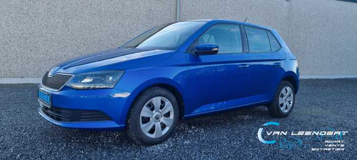 Photo du véhicule Skoda Fabia 1.0i Ambition, cruise,clim,pdc !!GARANTIE!! 