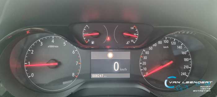 Opel corsa 1.2i Edition, APP, PDC,!!8250 km!!GARANTIE!! 