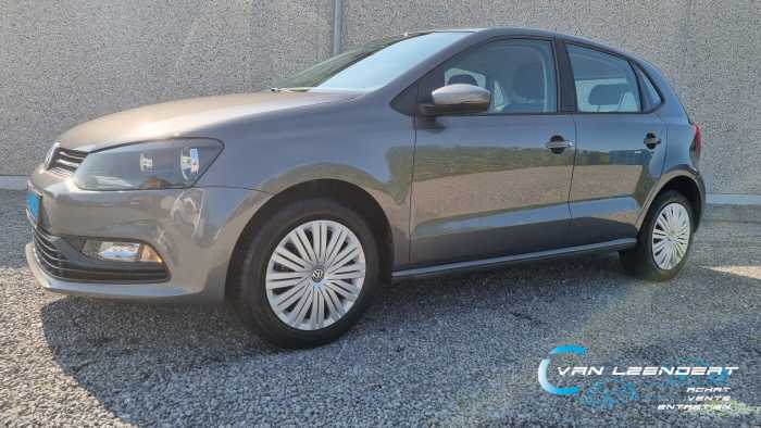 Photo du véhicule Volkswagen polo 1.0i Trendline,AIRCO,BT,USB  !! GARANTIE !! 