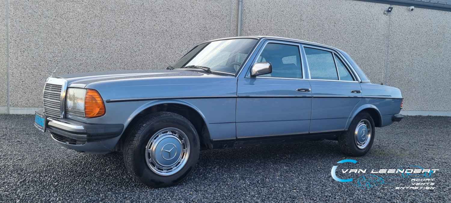 Mercedes W123 230E 136cv tOIT OUVRANT , DIRECTION ASSISTEE 