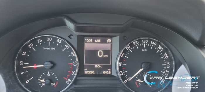 SKODA OCTAVIA SW 1.6 CR TDi Ambition, GPS,PDC,A/C,JA !GARANTIE! 