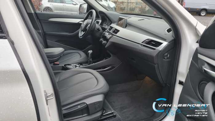 BMW X1 15i s drive X-line, TOIT PANO,CUIR,GPS, !GARANTIE! 