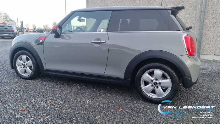 Mini Cooper look "cooper works" 