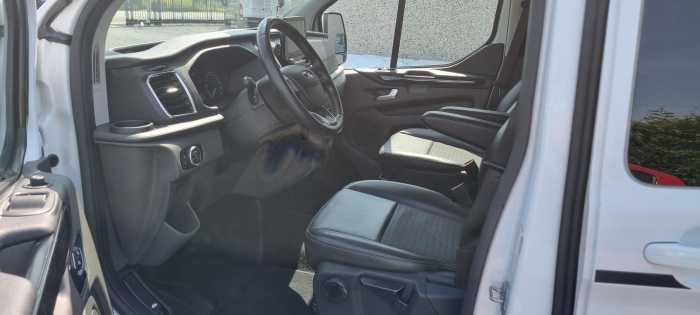 FORD TRANSIT CUSTO *SPORT* dble cab 5pl. 26000€ HTVA 