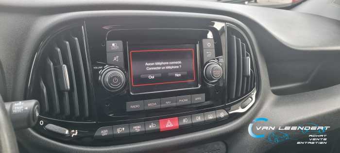 Fiat Doblo 3pl. utilitaire 66000km !! VENDU !! 